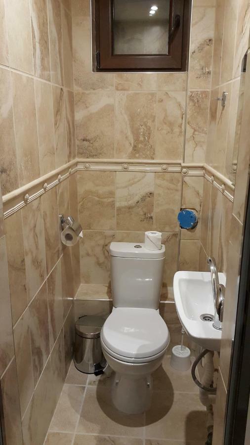 Guest Rooms Old Captain Бургас Екстериор снимка